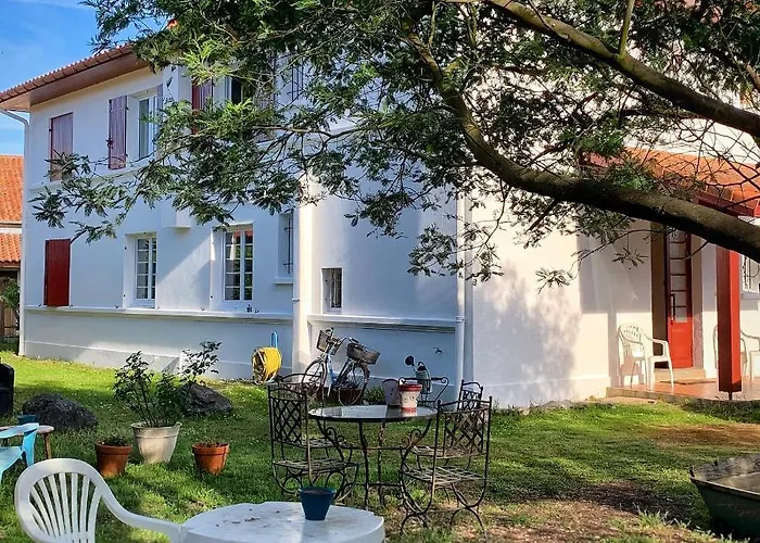 Le Bleu De La Gare Apartamento *